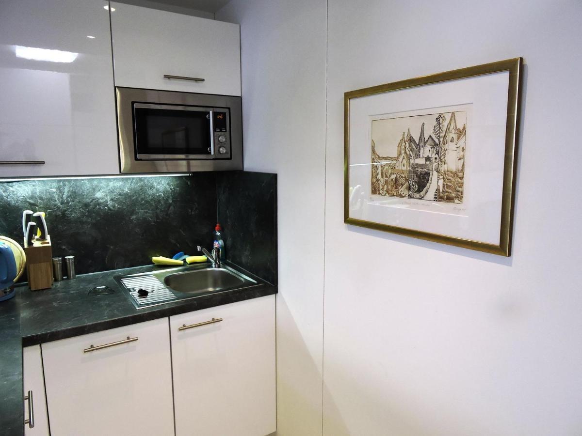 101 Athen, Studio Apartment, 38M2 1-4 Pers Klagenfurt am Woerthersee Екстер'єр фото
